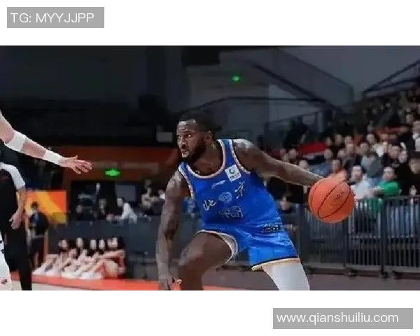 全国篮球联赛决赛：CCTV直播间打造篮球盛宴